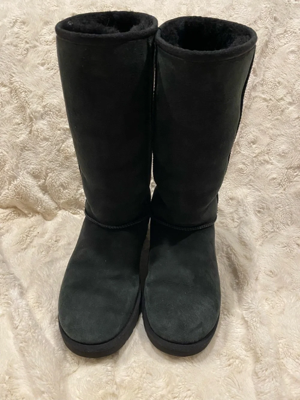 UGG timeless tall